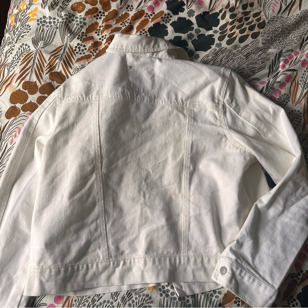 White Jean Jacket - Picture 5 of 6